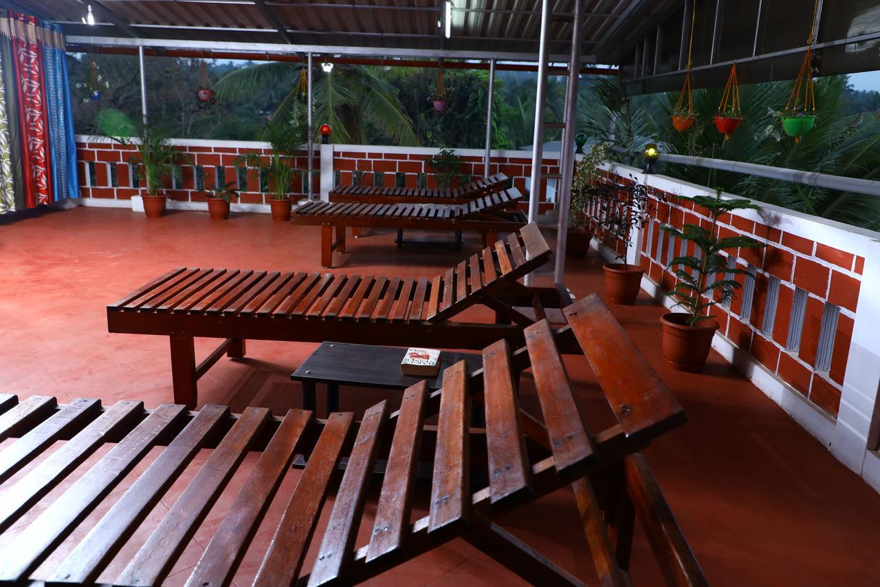 Cbr Ayurhealth Apartamento Kannur Exterior foto